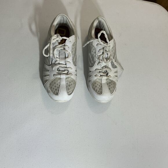 VARSITY LAST PASS CHEER SHOES WHITE Womens SIZE 7.5 - Picture 2 of 9